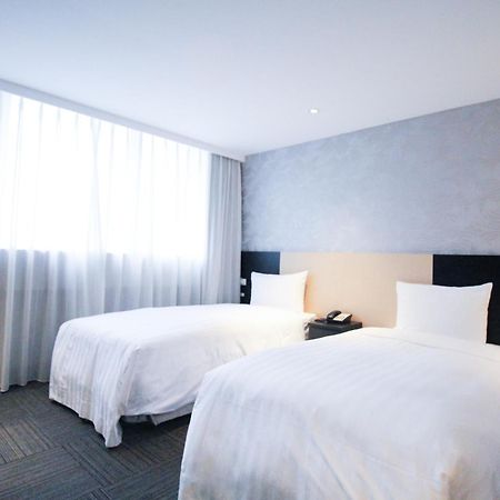 台北碧瑤飯店 Hotel B Taipei Extérieur photo