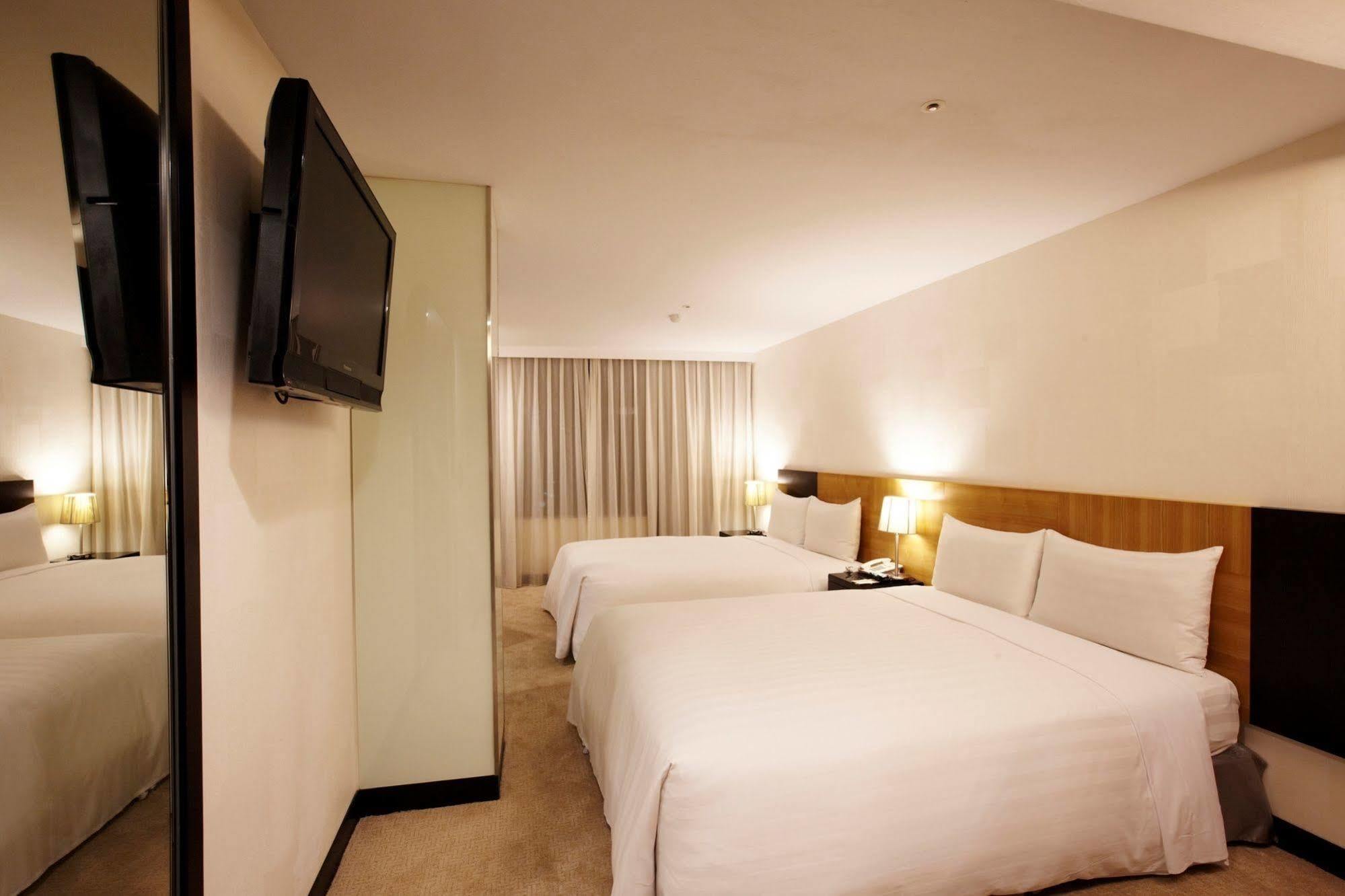台北碧瑤飯店 Hotel B Taipei Extérieur photo