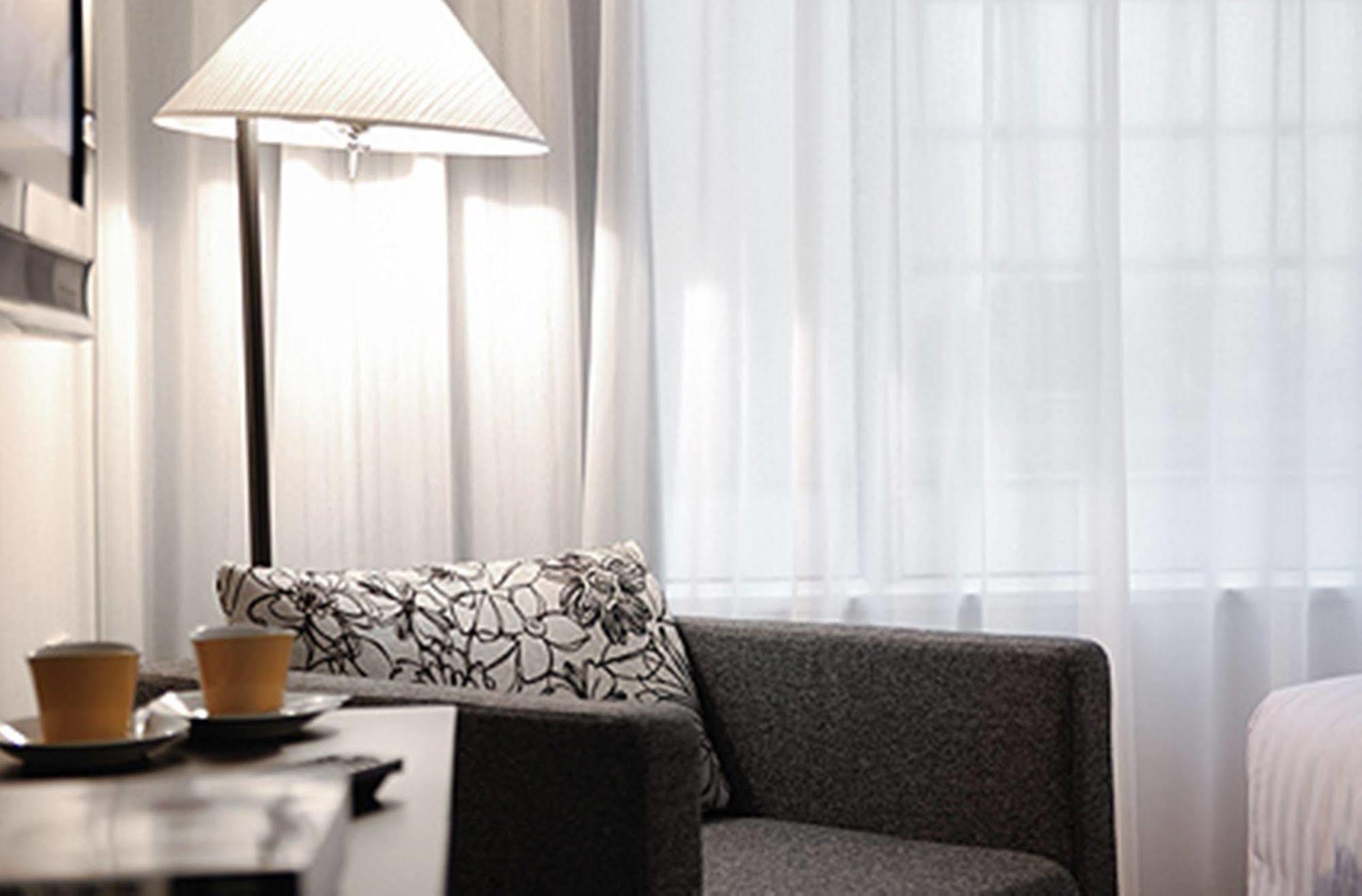 台北碧瑤飯店 Hotel B Taipei Extérieur photo